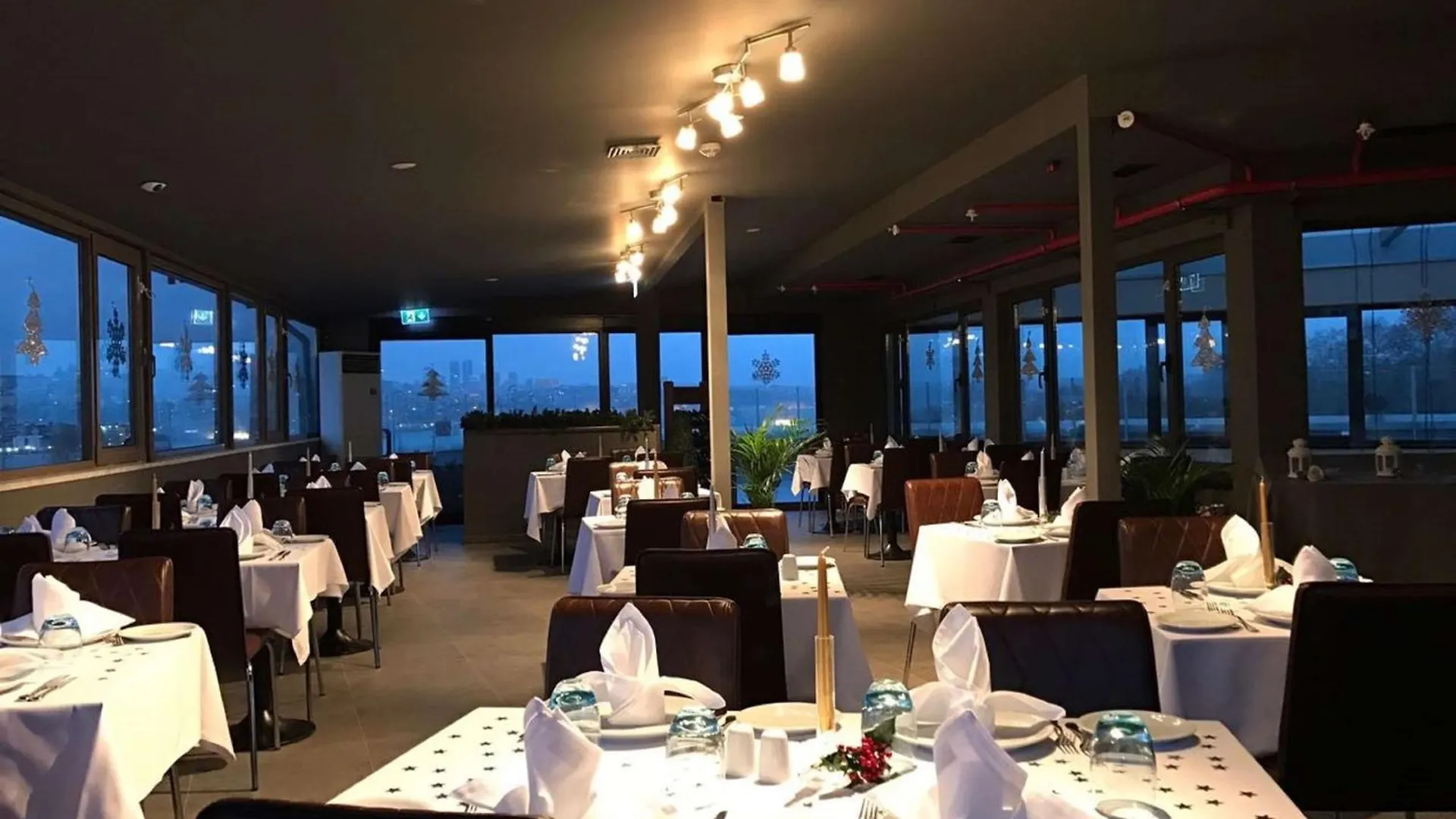 Hotel Doubletree By Hilton Istanbul - Sirkeci 4*,  Turecko